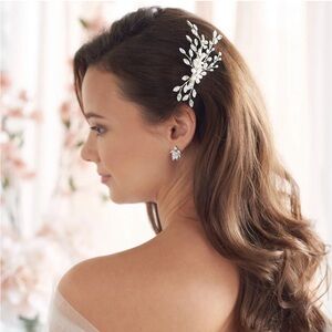 Dareth Colburn Lillian pearl & crystal comb clip